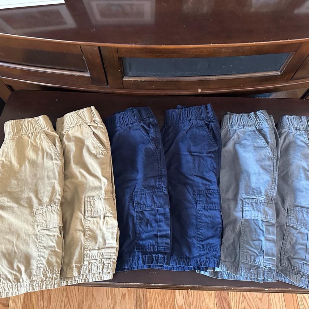 Boys size 12 Slim Cargo Shorts